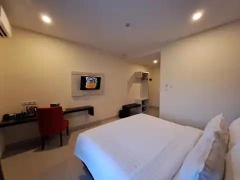 Hotel Simfony Alor Kalabahi Dış mekan fotoğraf